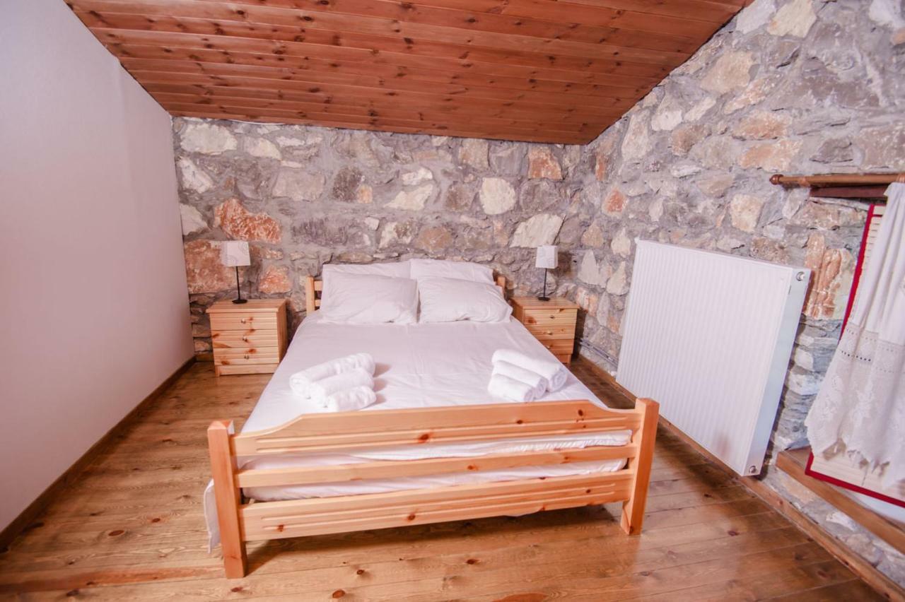 Stonehouse 2 Bedroom Chalet On Olympus Amazing View Pétra Kültér fotó