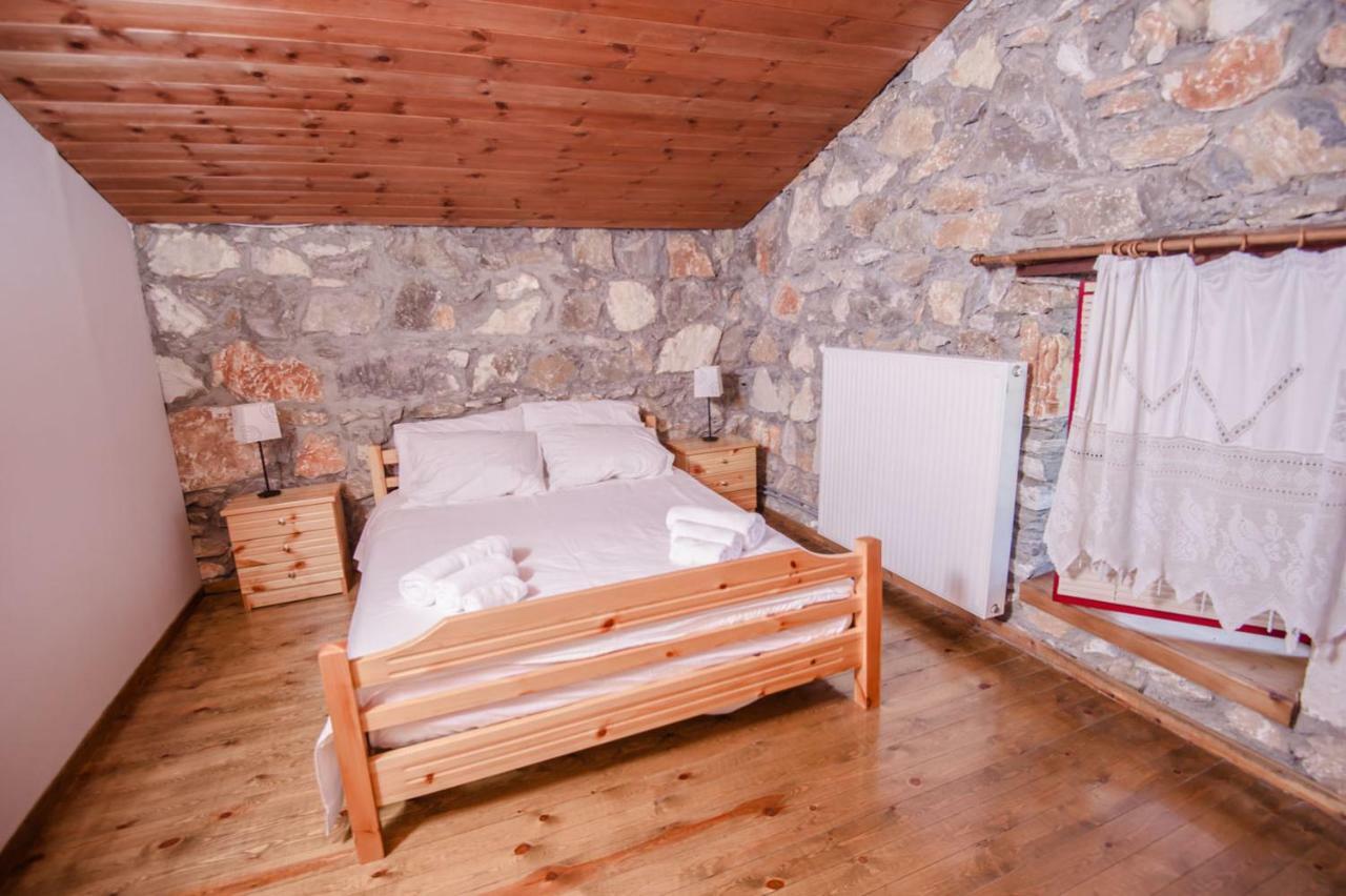 Stonehouse 2 Bedroom Chalet On Olympus Amazing View Pétra Kültér fotó